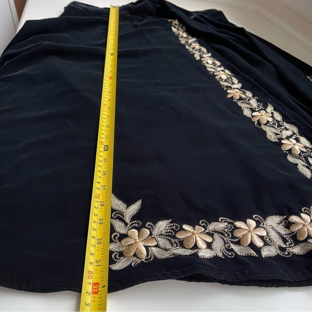 Black Velvet Wrap Skirt Gold Floral Embroidery Handmade in India S\M - Picture 12 of 13